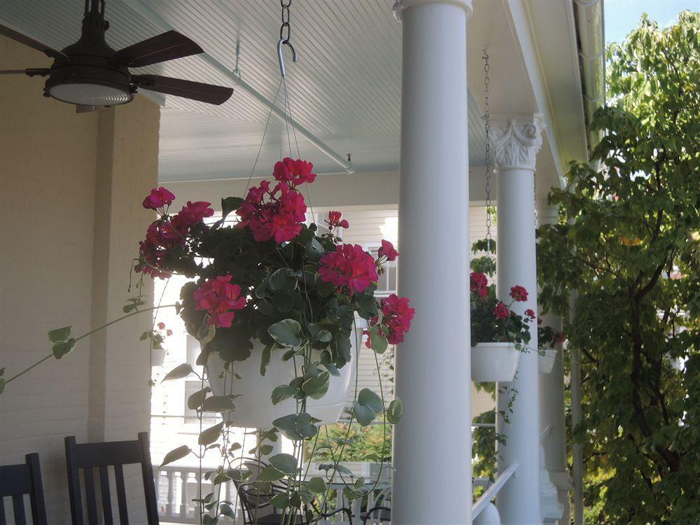 200 South Street Inn Charlottesville Ngoại thất bức ảnh