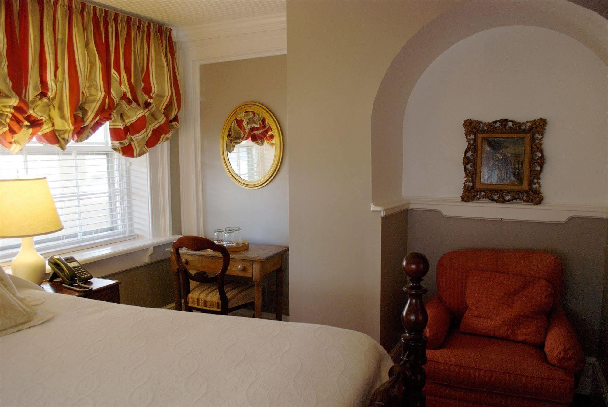 200 South Street Inn Charlottesville Ngoại thất bức ảnh